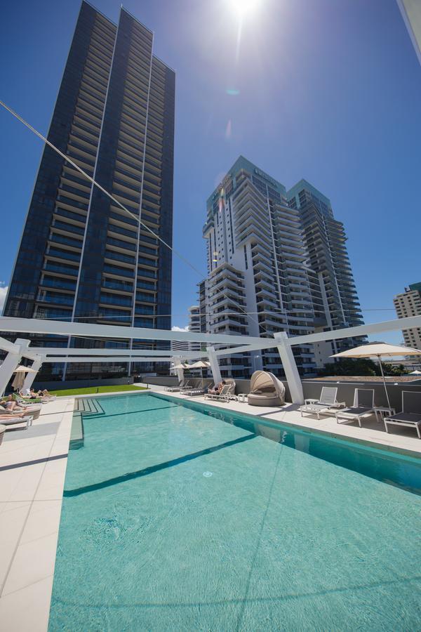 Dayday Premier Apartments At 2663 Gold Coast Hwy, Broadbeach Extérieur photo