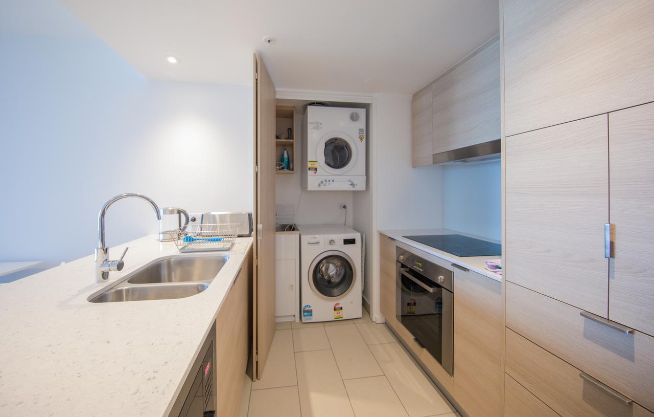 Dayday Premier Apartments At 2663 Gold Coast Hwy, Broadbeach Extérieur photo